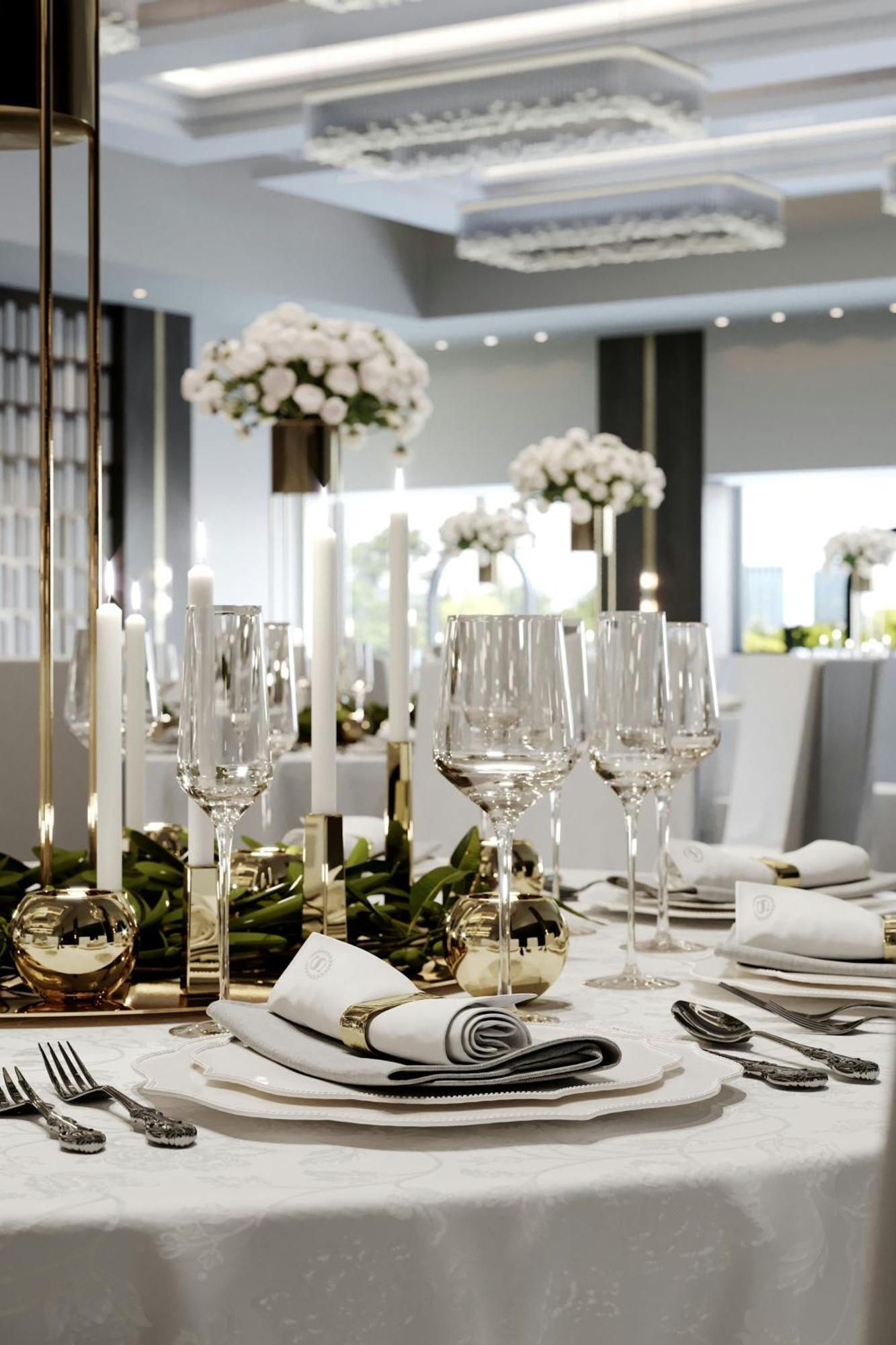 쉐라톤 그랜드 시드니 하이드 파크 외부 사진 A table set for a wedding reception
